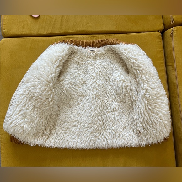 Misha and puff jacket - Picture 2 of 6